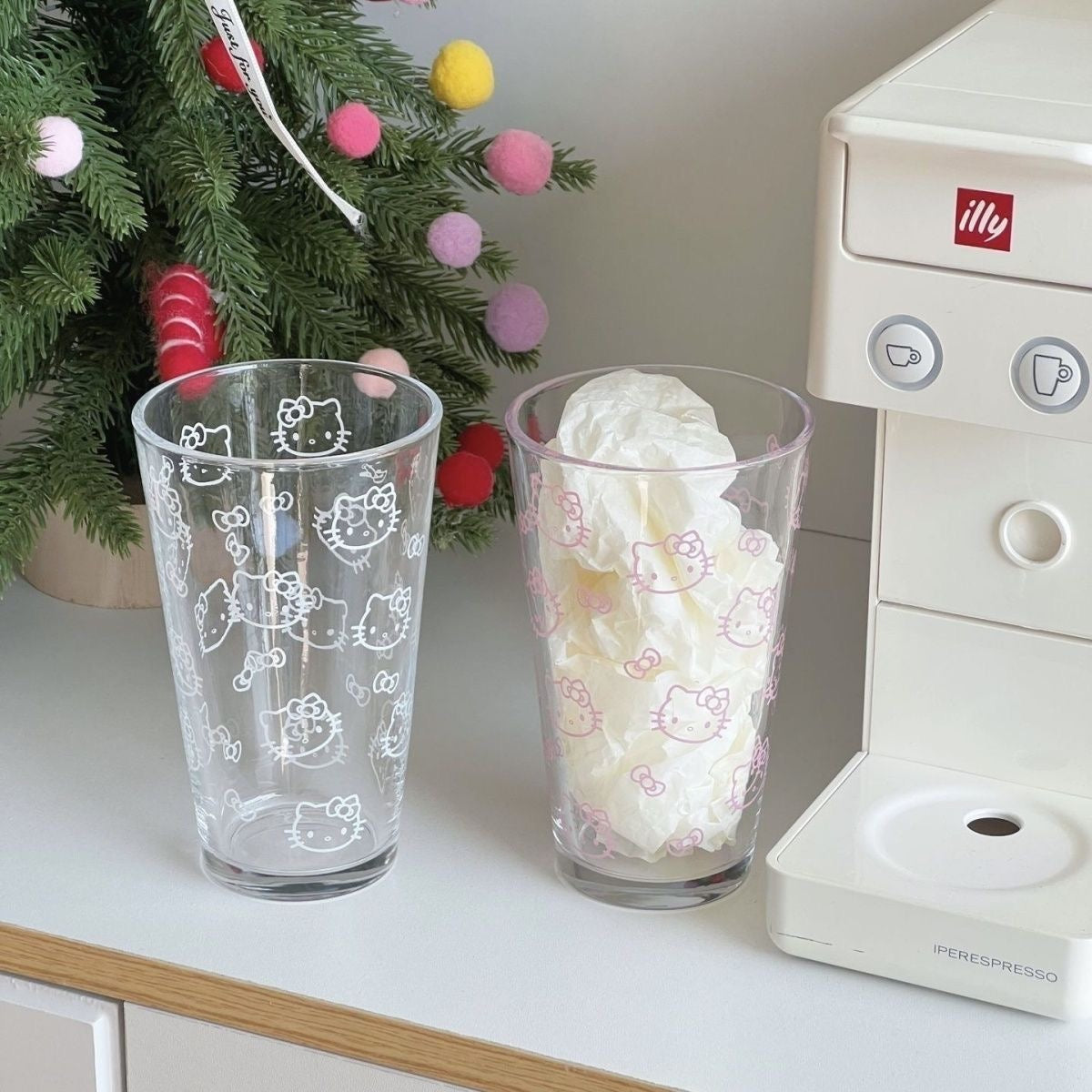 Hello kitty glass
