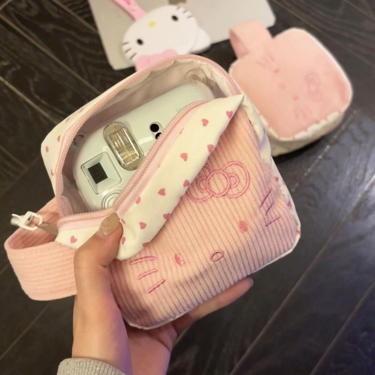 Hello kitty pouch