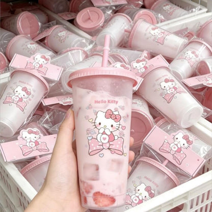 Hello kitty sipper