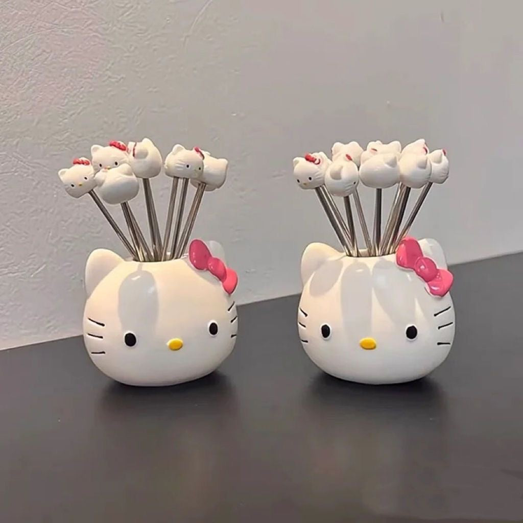 Hello kitty fruit spoon