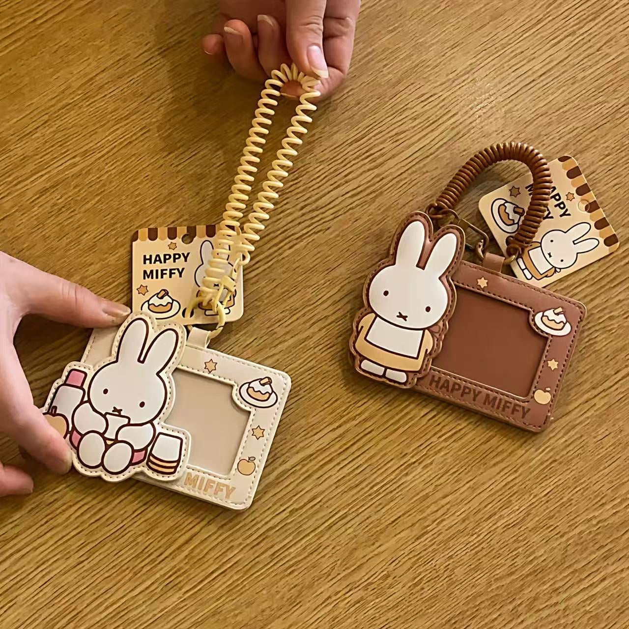 Miffy cardholder