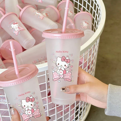 Hello kitty sipper