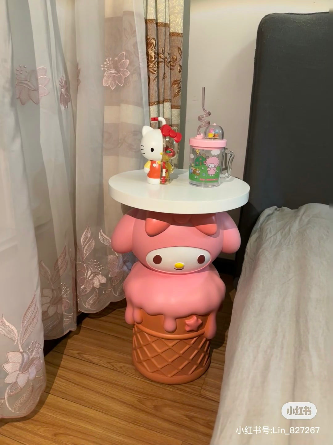 Sanrio table