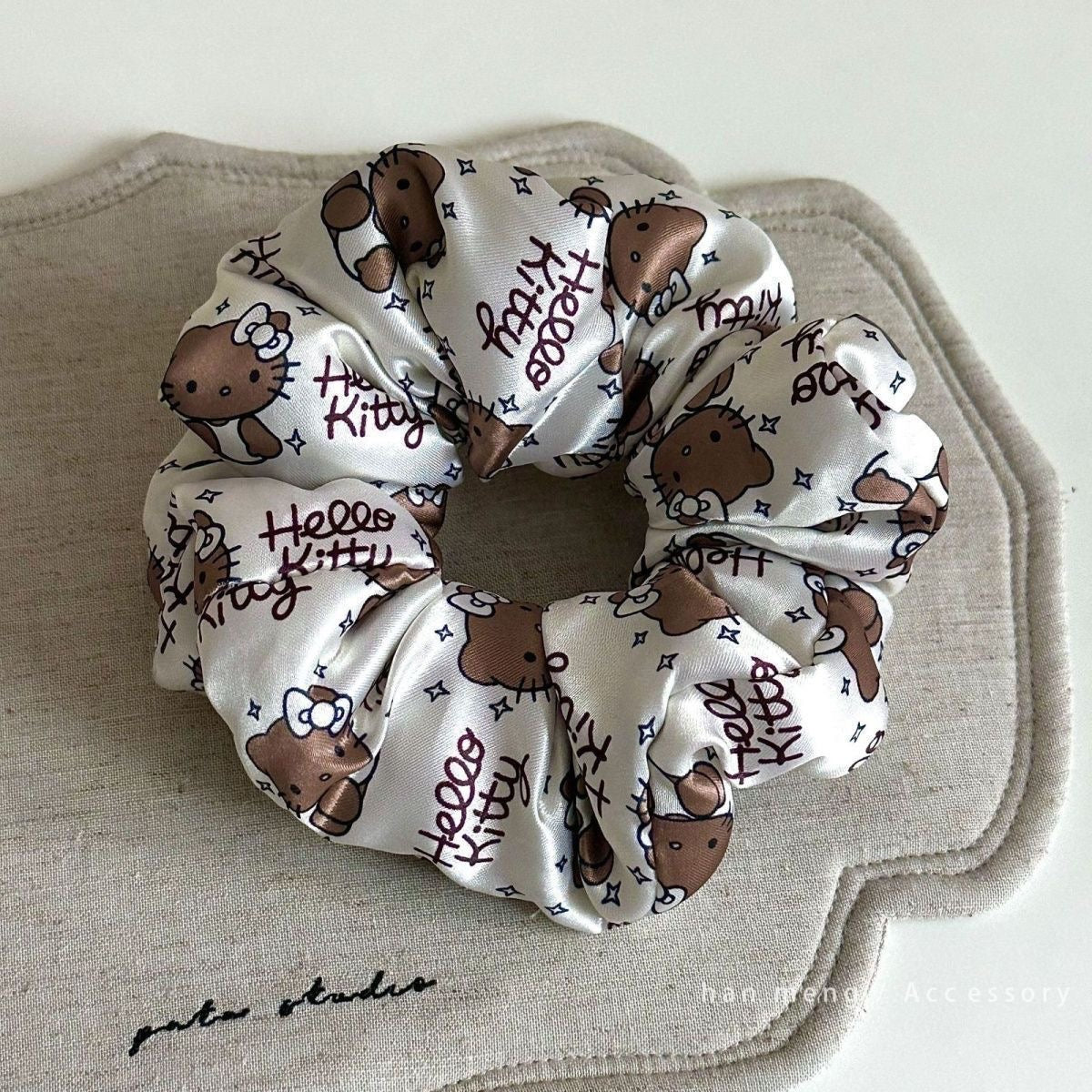 Satin hk scrnchie