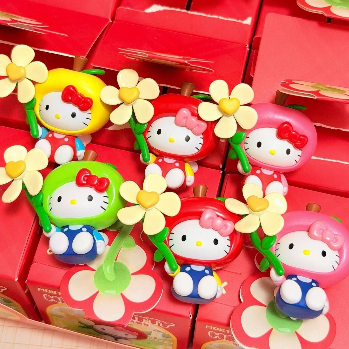 Hello kitty fan version