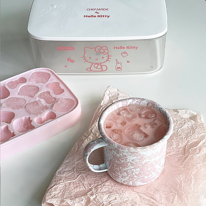 Ice tray hello kitty